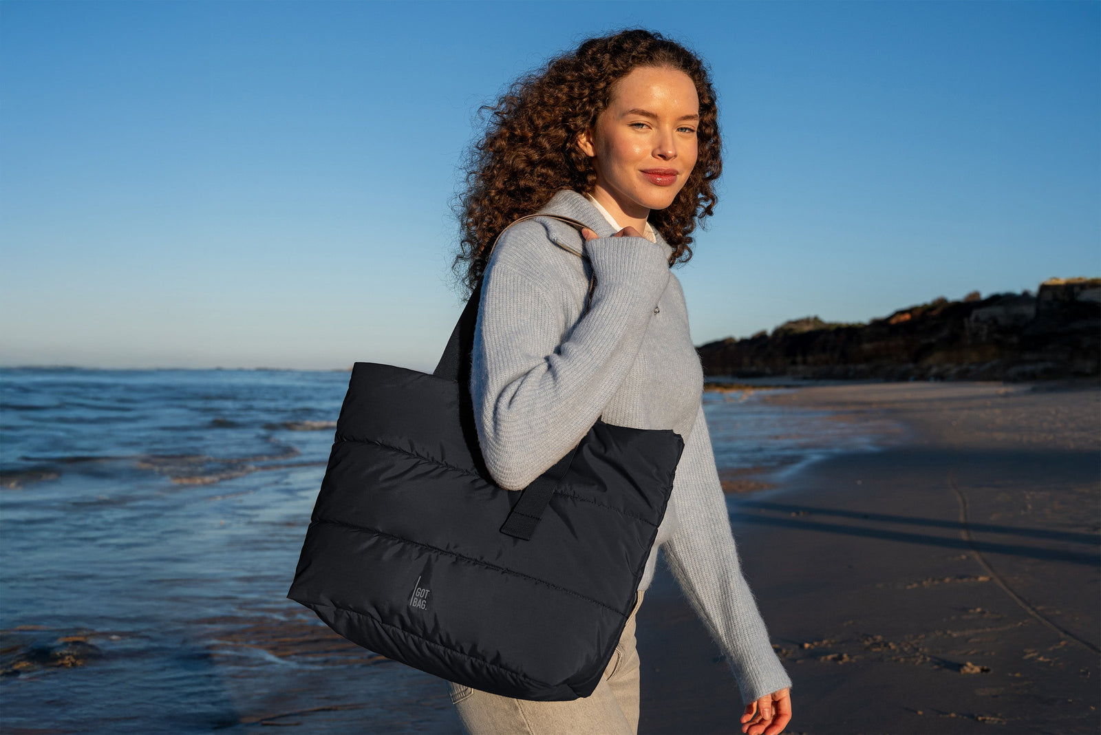 TOTE BAGS